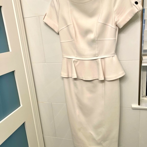 Burberry London Peplum dress size 2 - Picture 3 of 6